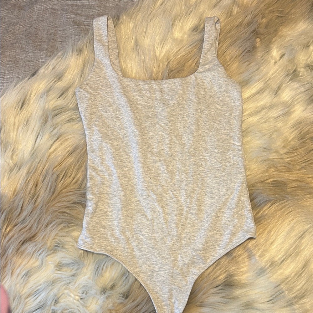 Gray Abercrombie & fitch bodysuit